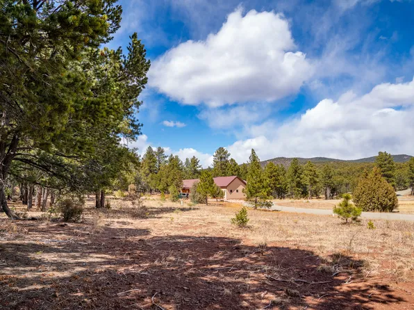 5 Colibri Ct, Pecos, NM 87552