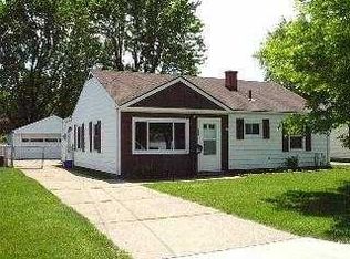 572 Southfield Dr, Maumee, OH 43537