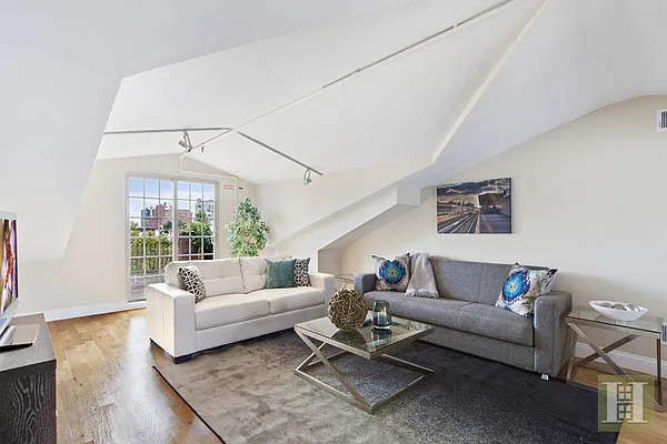 Sold by Halstead Real Estate | media 18