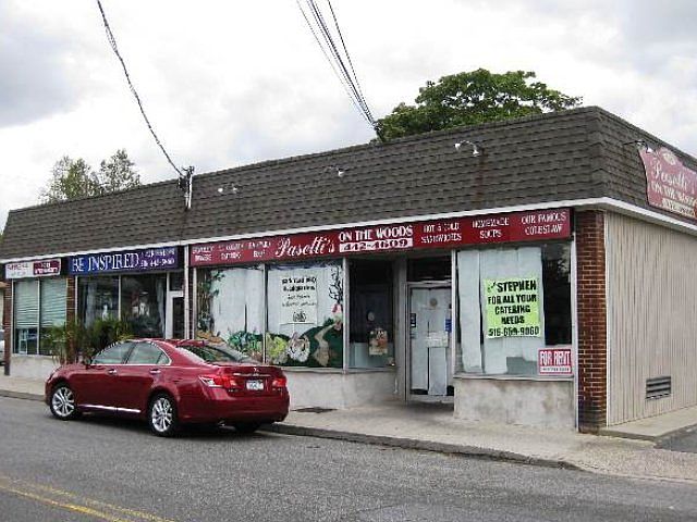 1st image of 161 Woods Ave