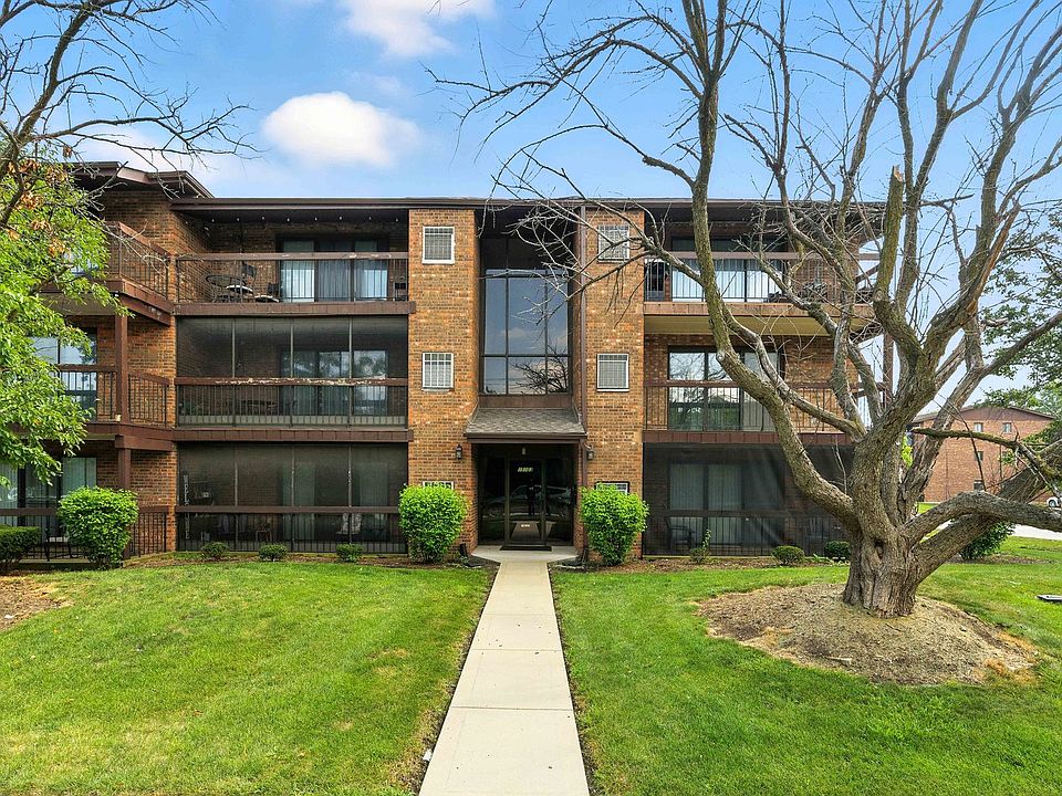 1st image of 15103 Quail Hollow Dr APT 606