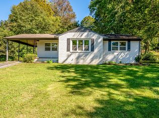 648 Dean Rd, Clarksville, TN 37040