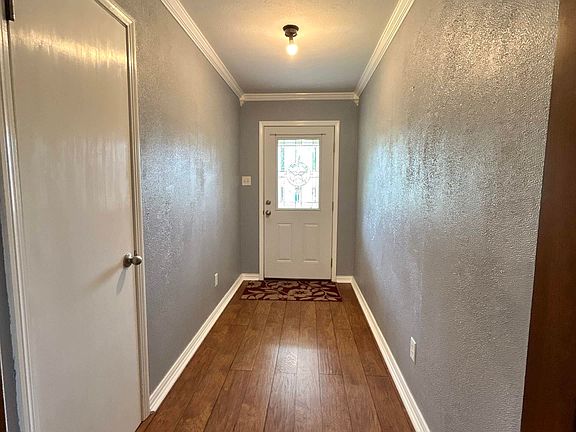 2nd image of 200 Lawndale St