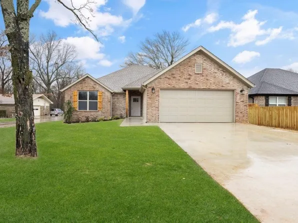 1503 E Stella Dr, Rogers, AR 72756