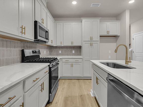 6th image of this home