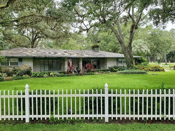 1220 Tangerine Dr, Saint Johns, FL 32259