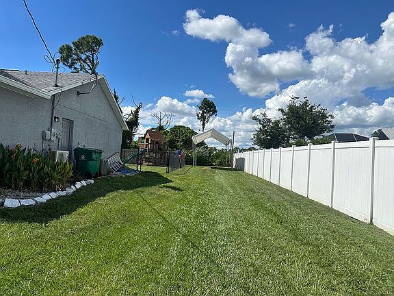 2nd image of 12075 Appleberg Cir