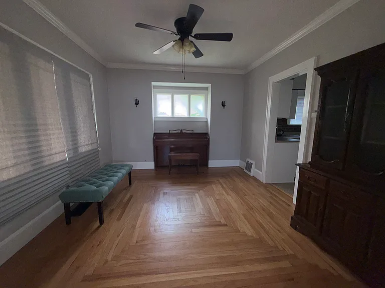 1447 Humbolt Ave — Photo 3