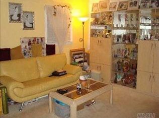 123 Weir St, Hempstead, NY 11550
