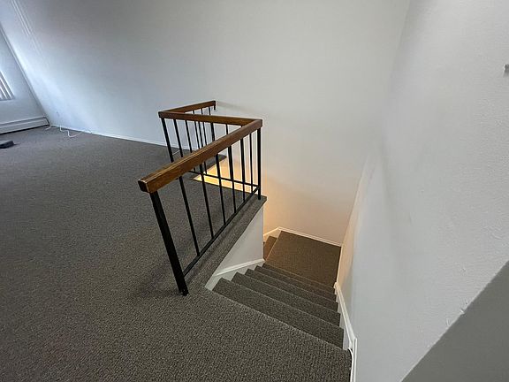 3rd image of 24044 69th Ave Floor 3
