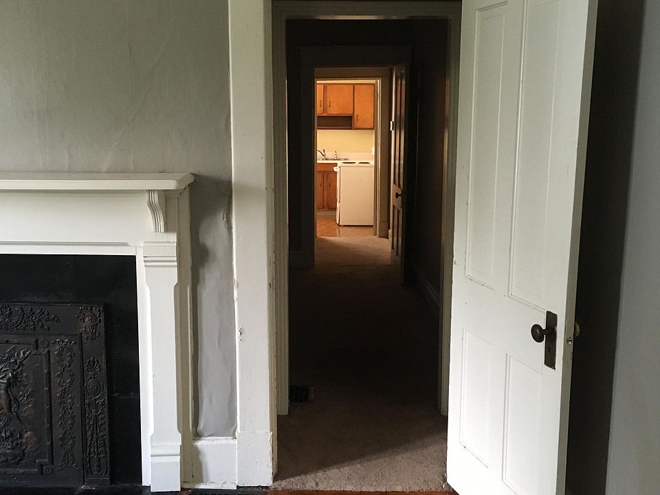 1st image of 714 Madison St