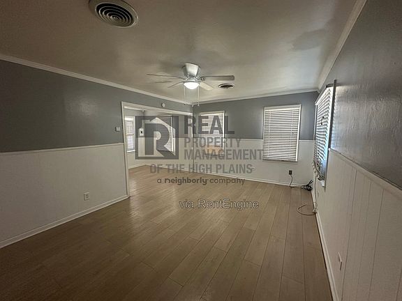 2nd image of 2604 S Pierce St