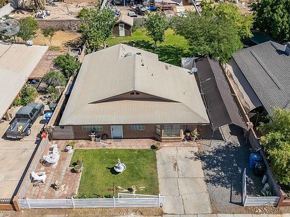 3rd image of 614 W Cactus St
