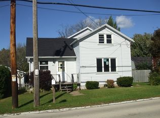 598 W Oakwood Rd, Oak Creek, WI 53154