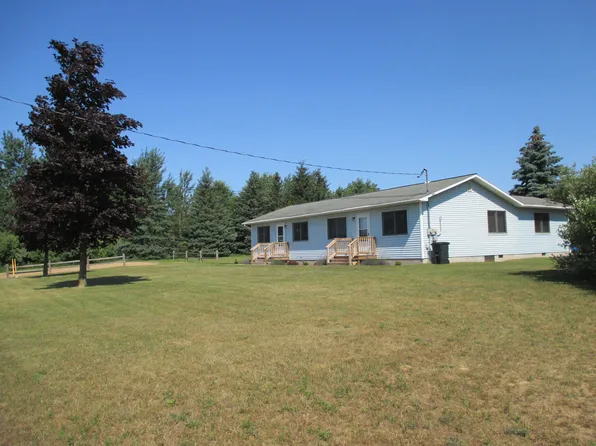 Updated duplex near Ludington!, 1418 W 1st St, Scottville, MI 49454