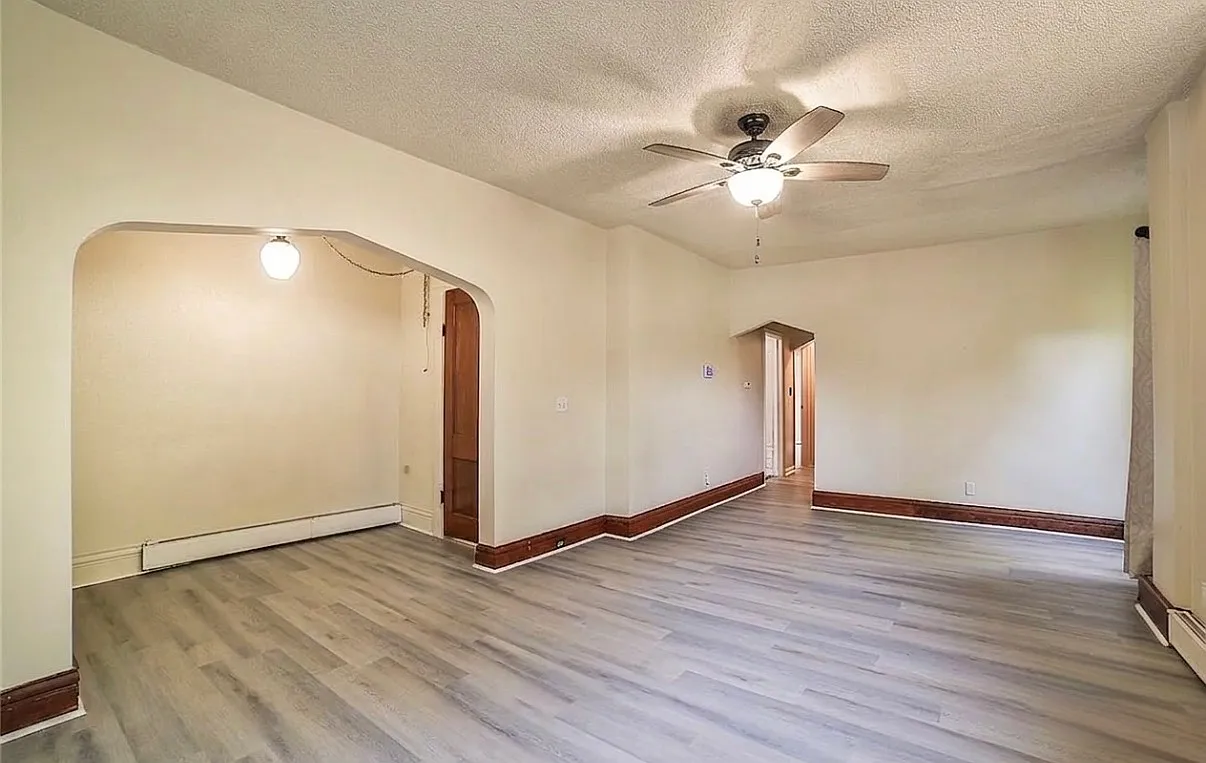 1811 Weston Avenue - 1 — Photo 3