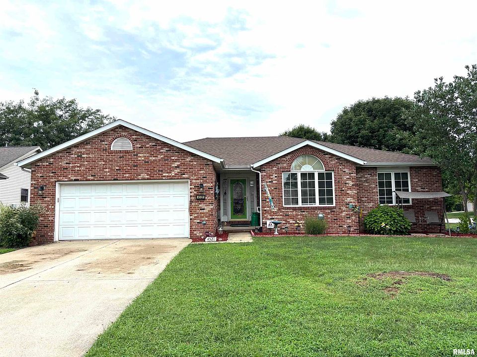 1st image of 4528 Barrington Dr