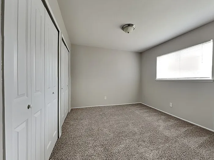 446 Thistle Dr — Photo 18