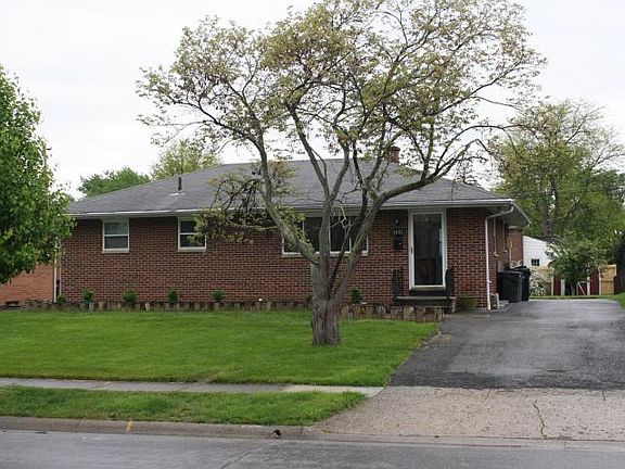 2nd image of 4805 Hillcrest St N