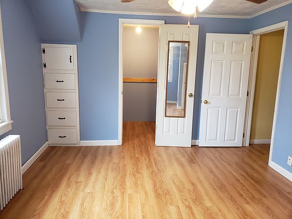 4th image of 30 Valley Dr