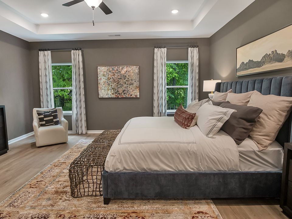 The Avondale - Primary Suite