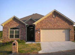 17 Pennsylvania Ct, Little Rock, AR 72223