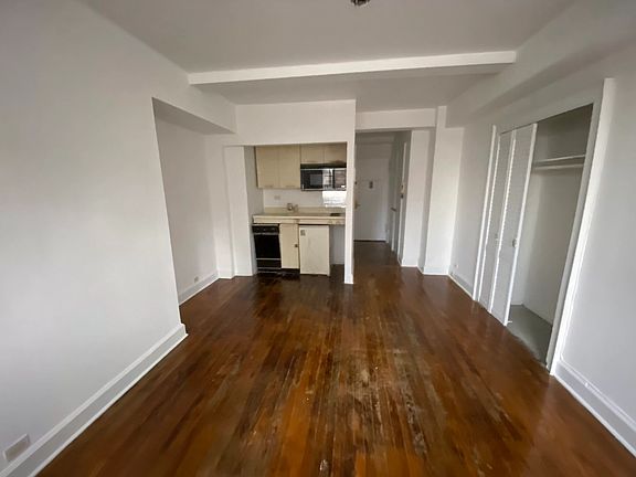2nd image of 25 Tudor City Pl APT 702