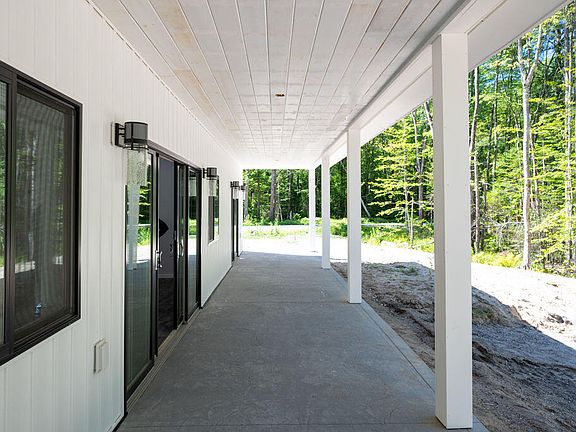 5th image of 24 Newton Drive
