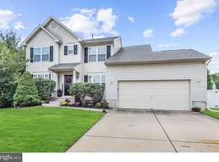 136 Patriots Ridge Dr, Deptford, NJ 08096