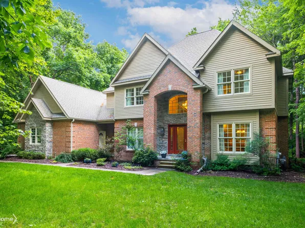 9185 N Island Dr, Flushing, MI 48433