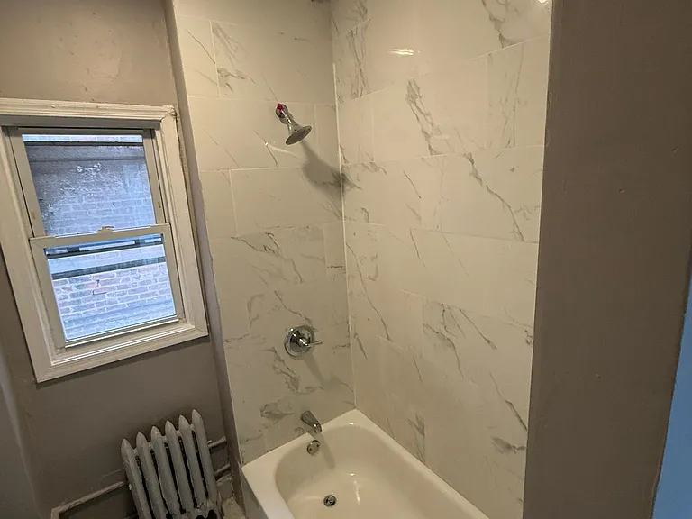 353 Fair St #4 — Photo 6