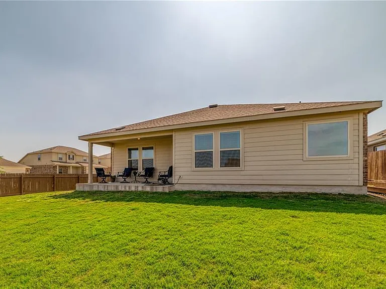 2100 Littleton Dr — Photo 25