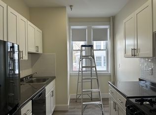 1802 Commonwealth Ave #8, Brighton, MA 02135