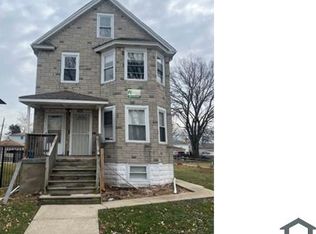 625 S 12th Ave APT 1, Maywood, IL 60153