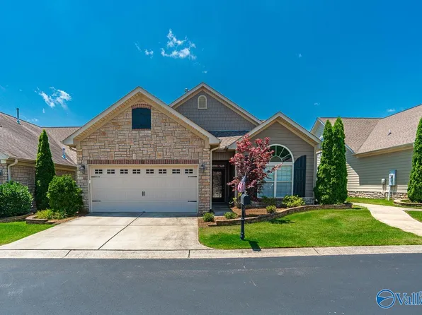 12 Rose Hip Ln SE #7, Brownsboro, AL 35741