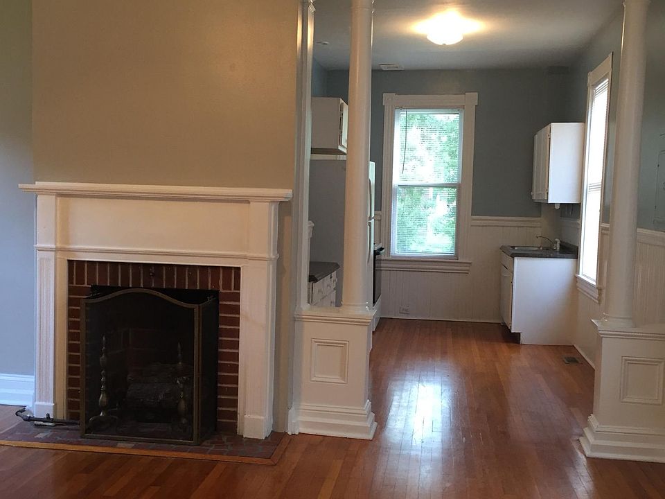 1st image of 239 Elm Ave
