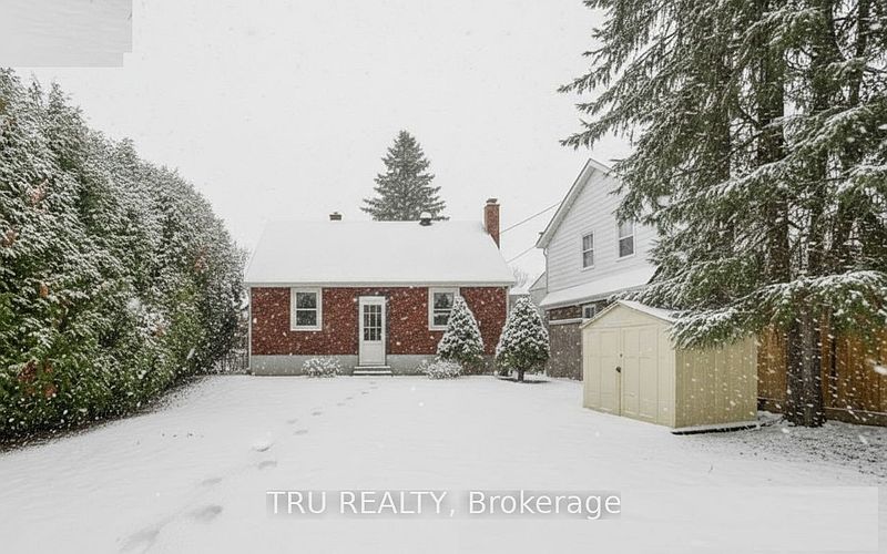 Ottawa House for rent - 3 Bedrooms — photo 15