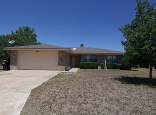 44 Highland Dr, Ransom Canyon, TX 79366
