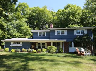 1804 Dogwood Dr, Yorktown Heights, NY 10598