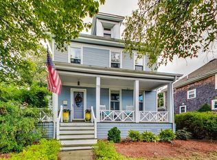 75 Crescent St, Rockland, MA 02370