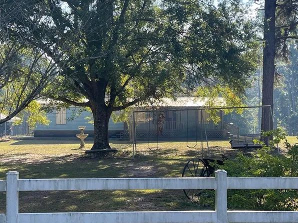 53 Old Settlement Rd, Tylertown, MS 39667