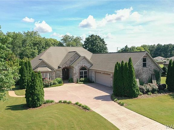 3rd image of 11350 River Oak Cir