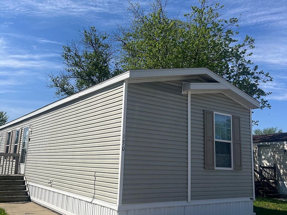 1st image of 130 Carriage Ln