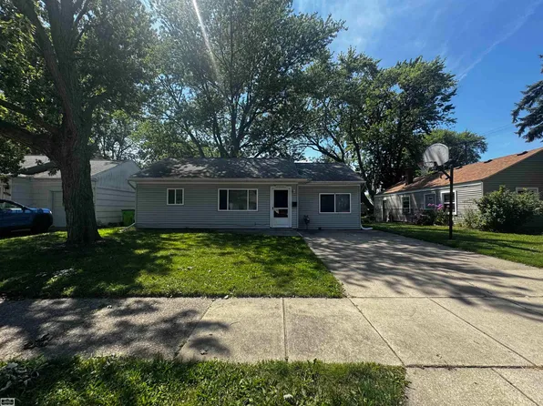 26621 Kathy St, Roseville, MI 48066