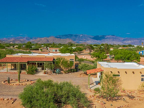 2nd image of 23315 W Staghorn Ln