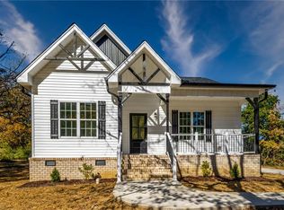 109 Florence St, Graham, NC 27253