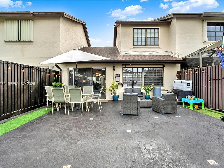 10044 SW 137th Pl — Photo 32