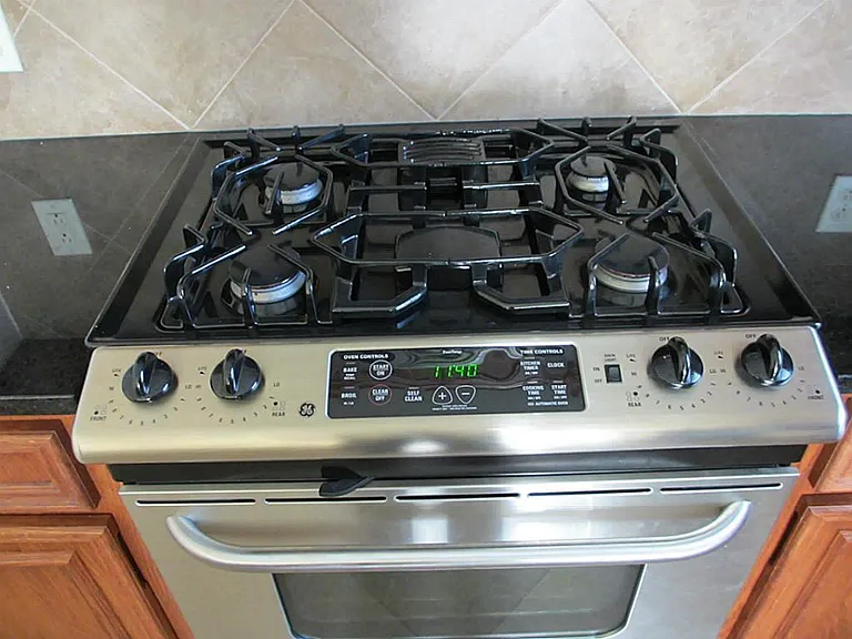 6031 Lynwood Banks Ln — Photo 7