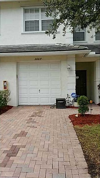 1st image of 3007 NW 30th Way