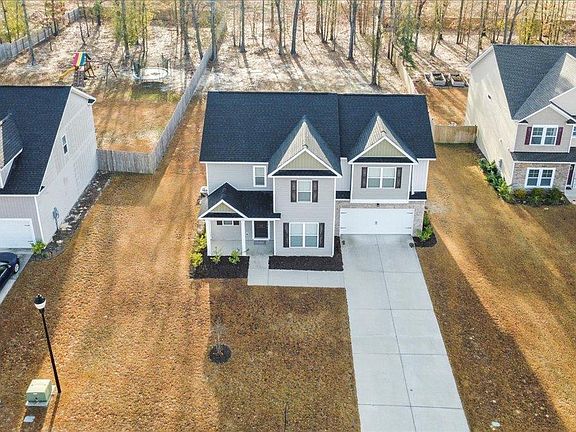 3rd image of 125 Shadowbrook Way